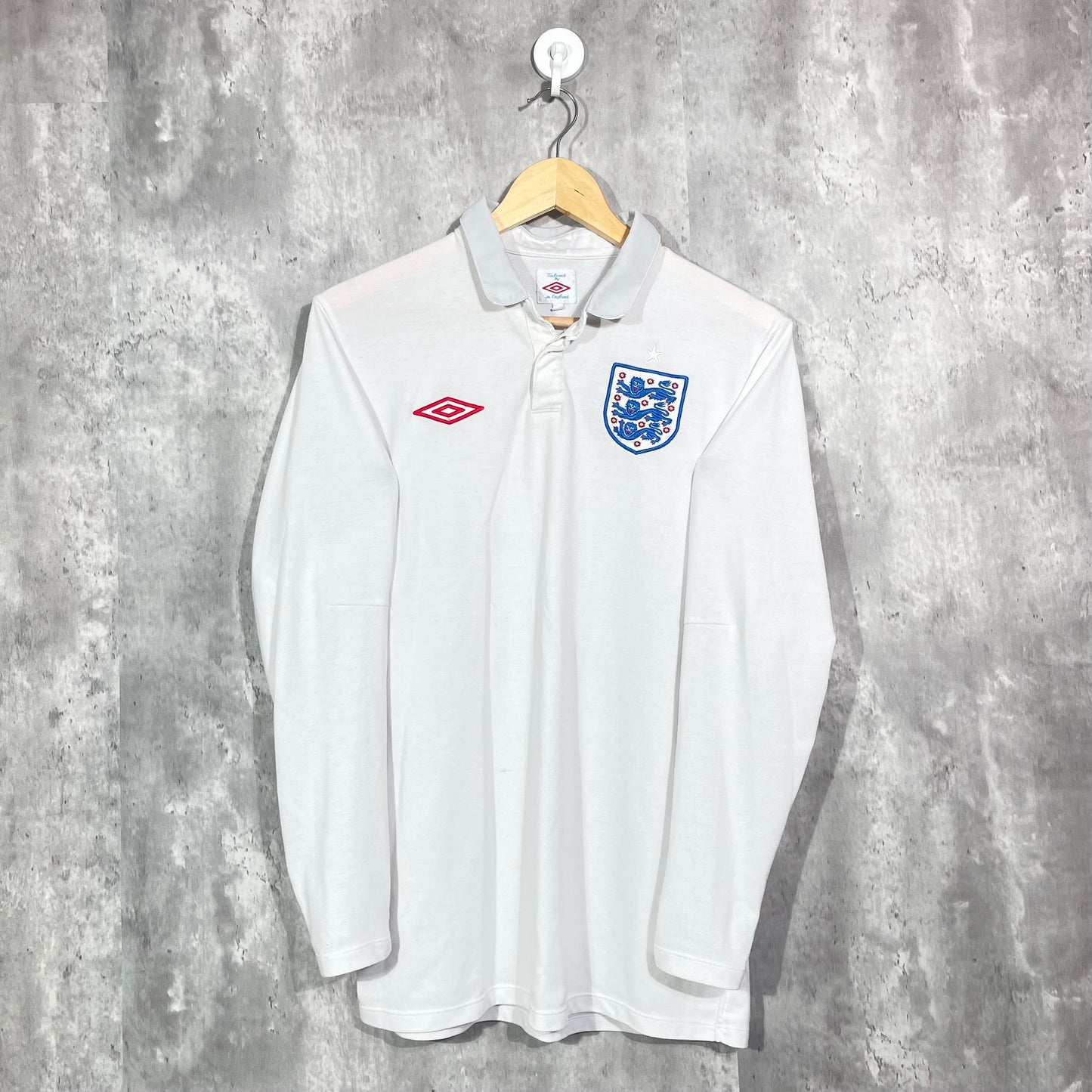 England 2010 Home L/S Shirt - Medium